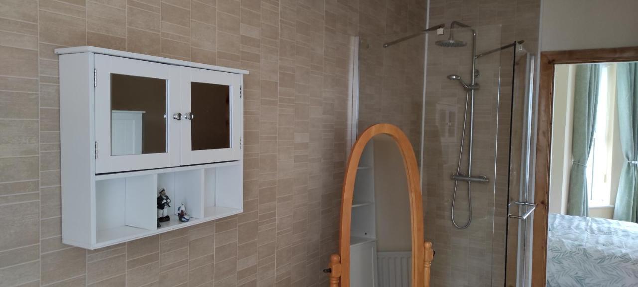 Padua House Holiday Home In The Centre Of Bundoran And 2 Mins Walk To The Beach מראה חיצוני תמונה